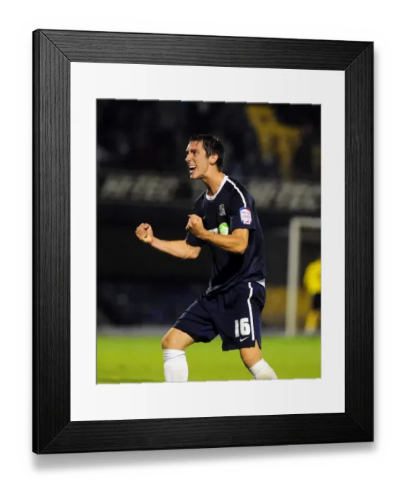Framed Print : Mark Phillips Euphoric Moment: Southend United Celebrates Carling Cup Victory Over Bristol City (10-08-2010) Framed Print : Mark Phillips Euphoric Moment: Southend United Celebrates Carling Cup Victory Over Bristol City (10-08-2010)