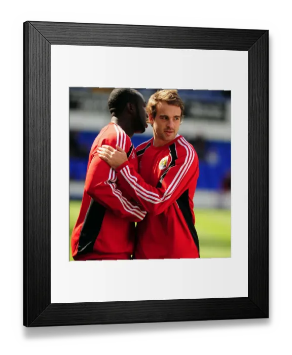 Framed Print : Brett Pitman and Damion Stewart Clash in Championship Match: Ipswich vs. Bristol City (August 2010) Framed Print : Brett Pitman and Damion Stewart Clash in Championship Match: Ipswich vs. Bristol City (August 2010)