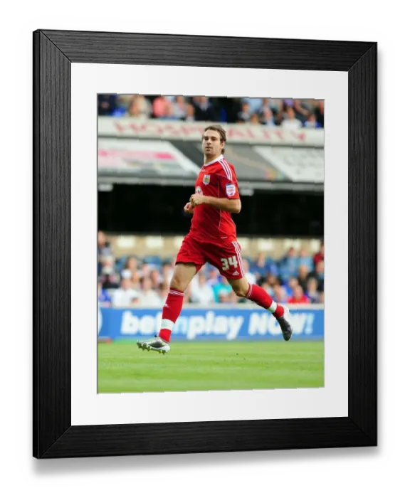 Framed Print : Brett Pitman Strikes for Bristol City: Ipswich v Bristol City Championship Clash, August 2010 Framed Print : Brett Pitman Strikes for Bristol City: Ipswich v Bristol City Championship Clash, August 2010