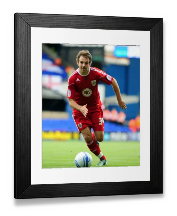 Framed Print : Brett Pitman Scores the Winning Goal for Bristol City against Ipswich Town in the Championship, 2010 Framed Print : Brett Pitman Scores the Winning Goal for Bristol City against Ipswich Town in the Championship, 2010
