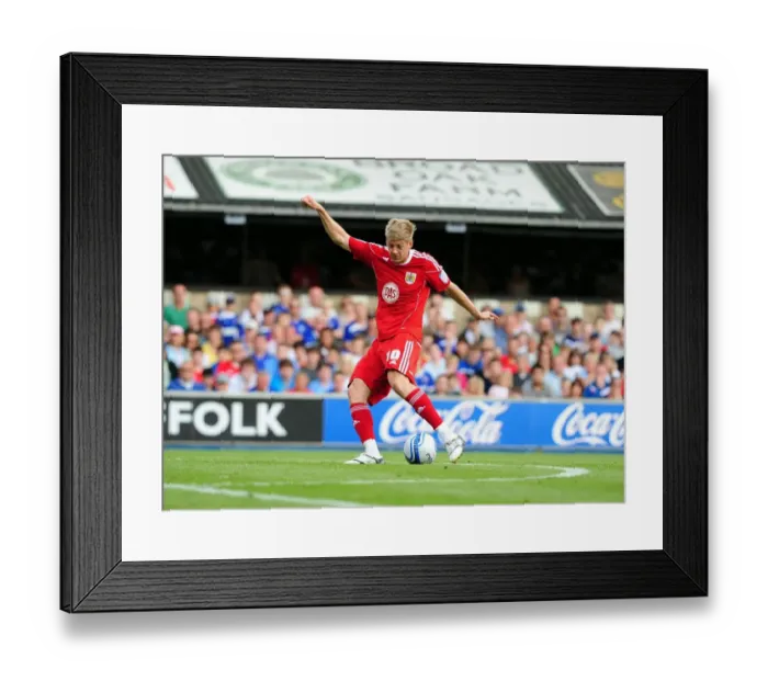Framed Print : Jon Stead's Shot: Ipswich vs. Bristol City Championship Clash, August 2010 Framed Print : Jon Stead's Shot: Ipswich vs. Bristol City Championship Clash, August 2010