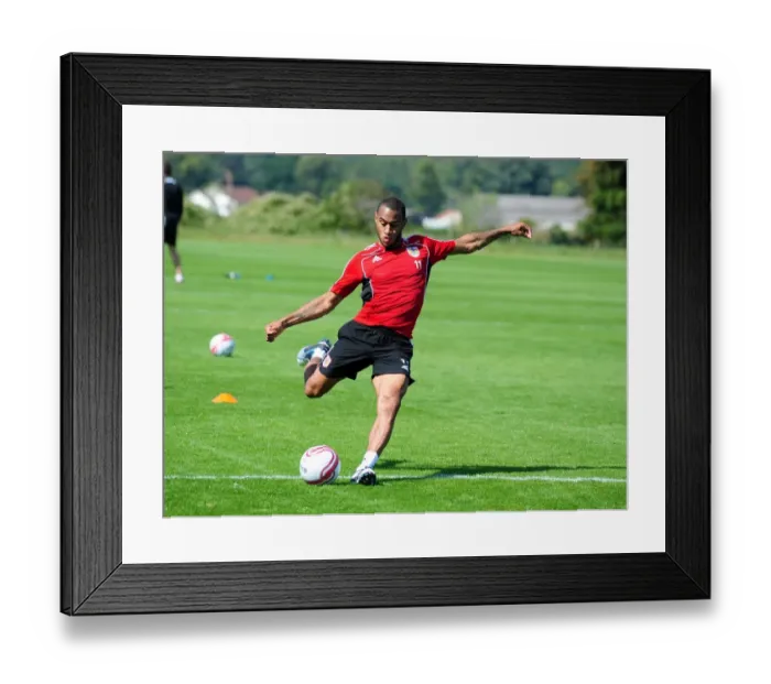 Framed Print : Bristol City First Team: Gearing Up for the 2010-11 Season - Training Session (September 2, 2010)