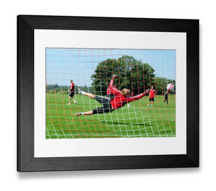 Framed Print : Bristol City First Team: Training for Season 10-11 (September 2, 2010)