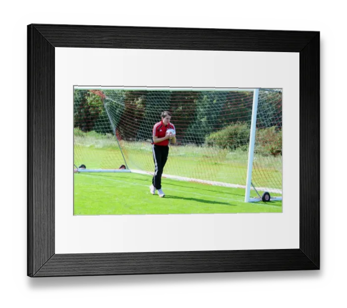 Framed Print : Bristol City First Team: 2010-11 Season - Gear Up Training (September 2, 2010) Framed Print : Bristol City First Team: 2010-11 Season - Gear Up Training (September 2, 2010)