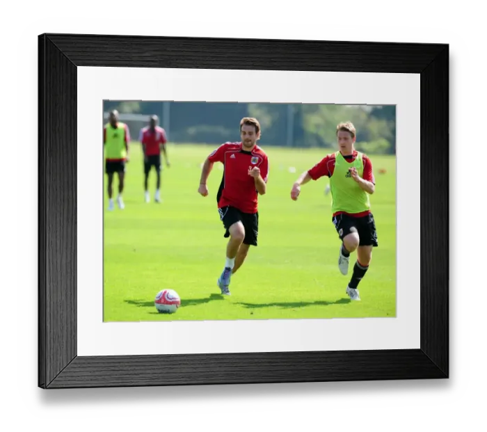 Framed Print : Bristol City First Team: Training Session, September 2010 - Preparing for Season 10-11