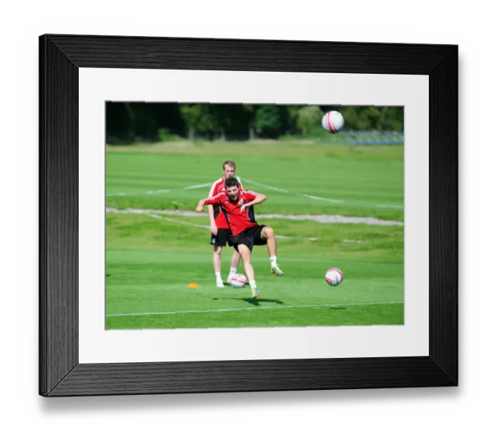 Framed Print : Bristol City First Team: Season 10-11: Training 2-9-10