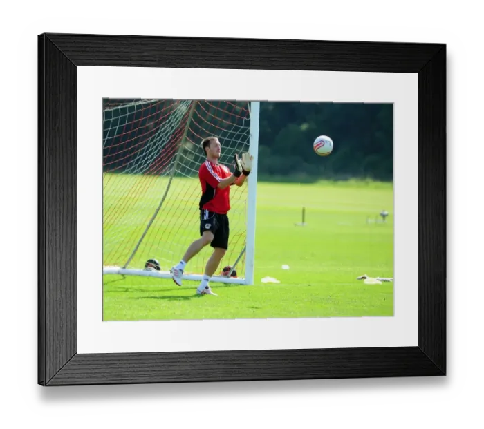 Framed Print : Bristol City First Team: Training Sessions - September 2010 (Training Day 2-9-10)