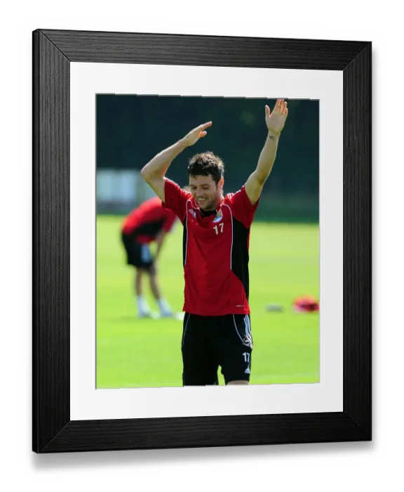 Framed Print : Bristol City First Team: 2010 Season Gear-Up Training (September)