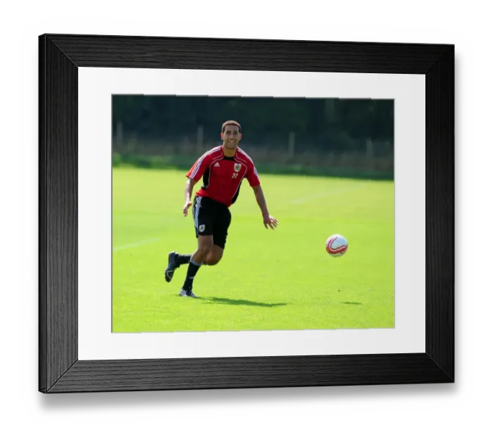 Framed Print : Bristol City First Team: Gearing Up for the 2010-11 Season - Training Session (September 2, 2010)