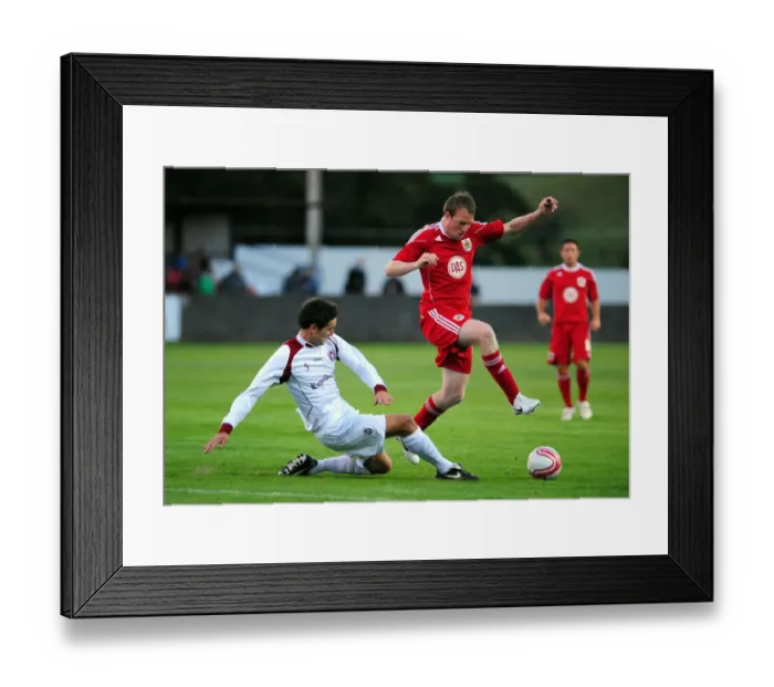 Framed Print : Bristol City vs Paulton Rovers: Season 10-11 Football Match