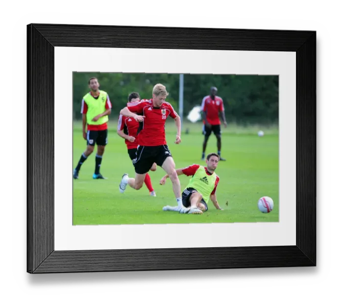 Framed Print : Bristol City First Team: Gearing Up for Season 10-11 - Training Session on September 9, 2010