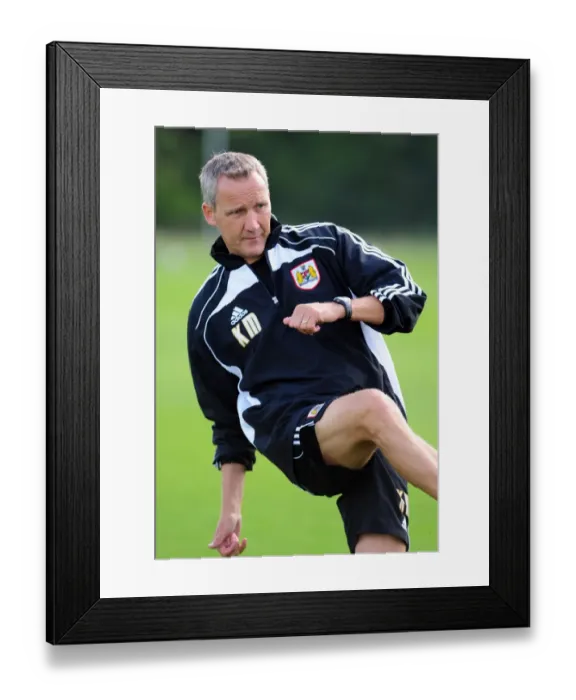 Framed Print : Bristol City First Team: Gearing Up for the 2010-11 Season - Training Session (September 9, 2010) Framed Print : Bristol City First Team: Gearing Up for the 2010-11 Season - Training Session (September 9, 2010)