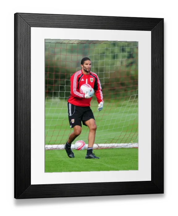 Framed Print : Bristol City First Team: Gearing Up for Season 10-11 - Training Session on September 9, 2010 Framed Print : Bristol City First Team: Gearing Up for Season 10-11 - Training Session on September 9, 2010