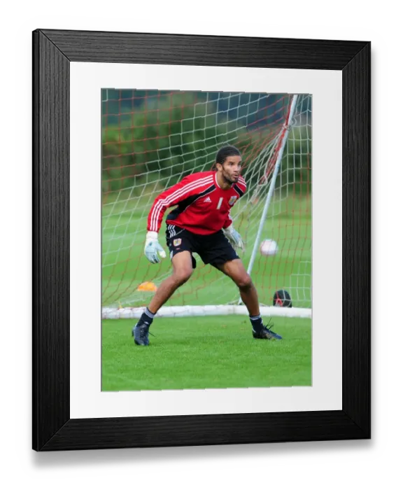 Framed Print : Bristol City First Team: Gearing Up for Season 10-11 - Training Session on September 9, 2010