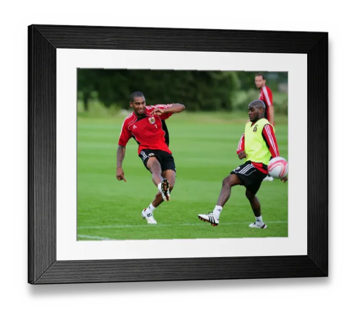 Framed Print : Bristol City First Team: Gearing Up for the 2010-11 Season - September Training Session Framed Print : Bristol City First Team: Gearing Up for the 2010-11 Season - September Training Session