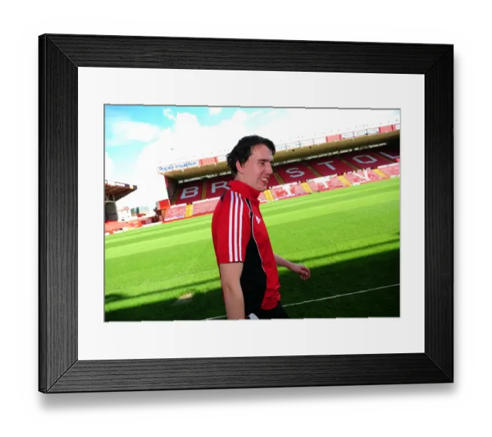 Framed Print : Bristol City First Team: Gearing Up for Season 10-11 - Training Session on September 9, 2010