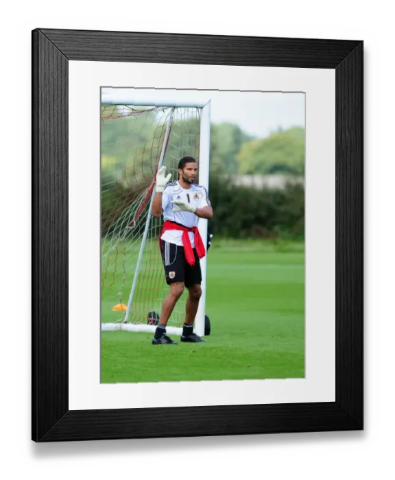 Framed Print : Bristol City First Team: Gearing Up for the 2010-11 Season - Training Session (September 9, 2010) Framed Print : Bristol City First Team: Gearing Up for the 2010-11 Season - Training Session (September 9, 2010)