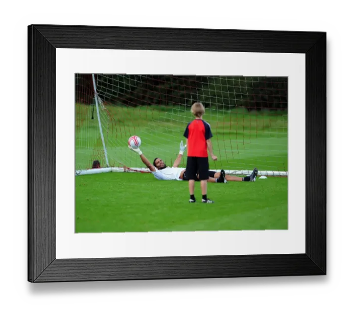 Framed Print : Bristol City First Team: Gearing Up for Season 10-11 - Training Session on September 9, 2010 Framed Print : Bristol City First Team: Gearing Up for Season 10-11 - Training Session on September 9, 2010
