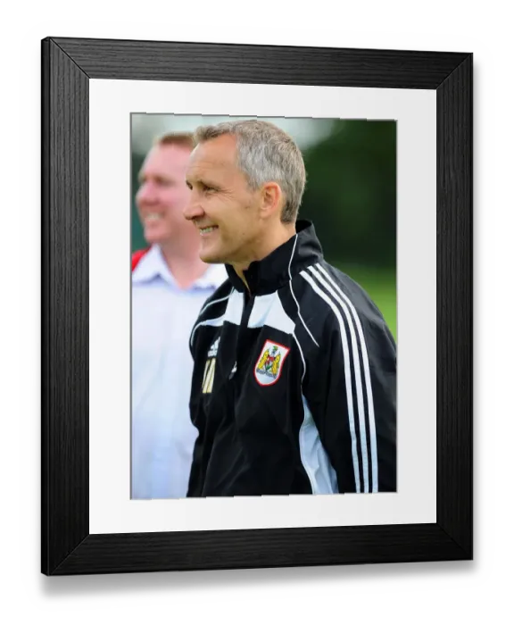 Framed Print : Bristol City First Team: Gearing Up for Season 10-11 - Training Session on September 9, 2010 Framed Print : Bristol City First Team: Gearing Up for Season 10-11 - Training Session on September 9, 2010