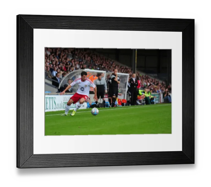 Framed Print : Ivan Sproule's Determined Performance: Scunthorpe United vs. Bristol City, Championship 2010 Framed Print : Ivan Sproule's Determined Performance: Scunthorpe United vs. Bristol City, Championship 2010