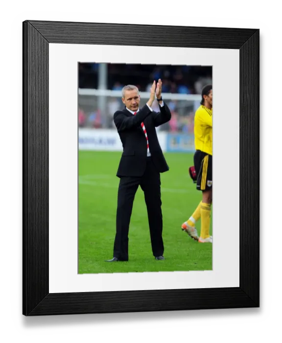 Framed Print : Keith Millen and Bristol City Square Off Against Scunthorpe United in Championship Showdown at Glanford Park (11-09-2010)