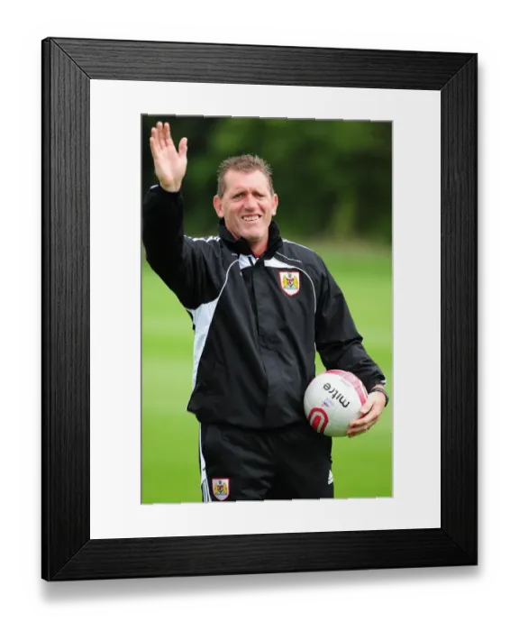 Framed Print : Bristol City vs. Hereford Reserves: A Football Rivalry, Season 10-11 Framed Print : Bristol City vs. Hereford Reserves: A Football Rivalry, Season 10-11