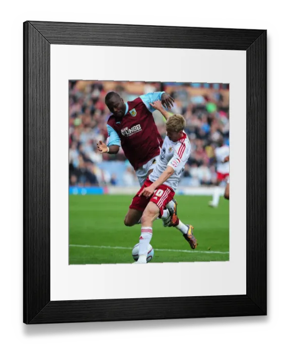 Framed Print : Championship Showdown: Burnley's Andre Bikey Fouls Jon Stead of Bristol City (September 25, 2010) Framed Print : Championship Showdown: Burnley's Andre Bikey Fouls Jon Stead of Bristol City (September 25, 2010)