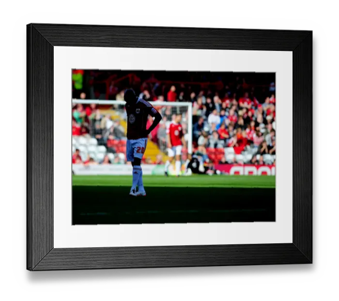 Framed Print : Bristol City vs Norwich City: A Football Rivalry - Season 10-11 Framed Print : Bristol City vs Norwich City: A Football Rivalry - Season 10-11