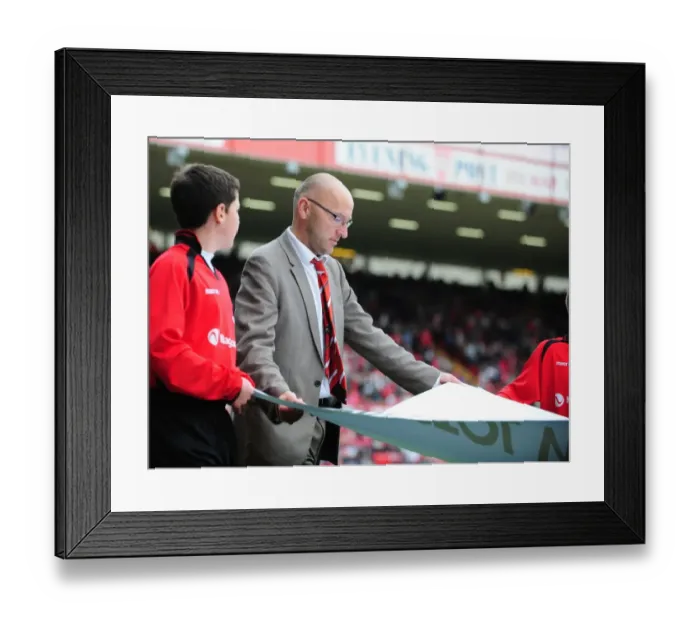 Framed Print : Bristol City vs Norwich City: A Football Rivalry - Season 10-11 Framed Print : Bristol City vs Norwich City: A Football Rivalry - Season 10-11