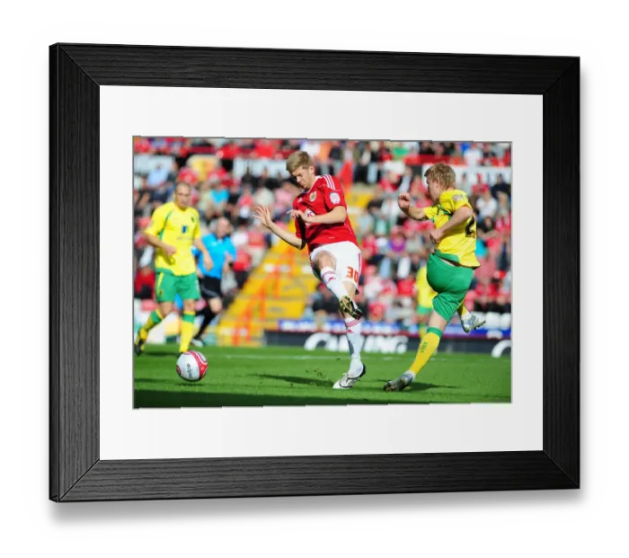 Framed Print : Bristol City vs Norwich City: A Football Rivalry - Season 10-11 Framed Print : Bristol City vs Norwich City: A Football Rivalry - Season 10-11