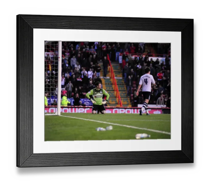 Framed Print : Bristol City's Marvin Elliott Celebrates Goal Past Preston North End's Andy Lonergan in Championship Match, 06 / 11 / 2010 - Ashton Gate Stadium Framed Print : Bristol City's Marvin Elliott Celebrates Goal Past Preston North End's Andy Lonergan in Championship Match, 06 / 11 / 2010 - Ashton Gate Stadium