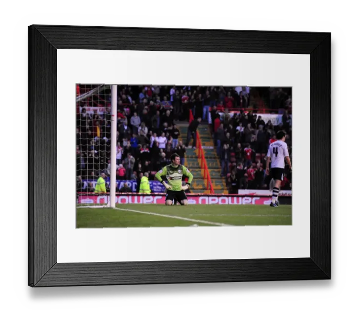 Framed Print : Marvin Elliott's Thrilling Goal Past Andy Lonergan in Bristol City's Championship Victory over Preston North End - 06 / 11 / 2010 Framed Print : Marvin Elliott's Thrilling Goal Past Andy Lonergan in Bristol City's Championship Victory over Preston North End - 06 / 11 / 2010
