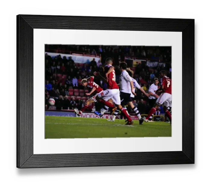 Framed Print : Jon Stead's Attempt: A Championship Showdown - Bristol City vs Preston North End, 6th November 2010 Framed Print : Jon Stead's Attempt: A Championship Showdown - Bristol City vs Preston North End, 6th November 2010