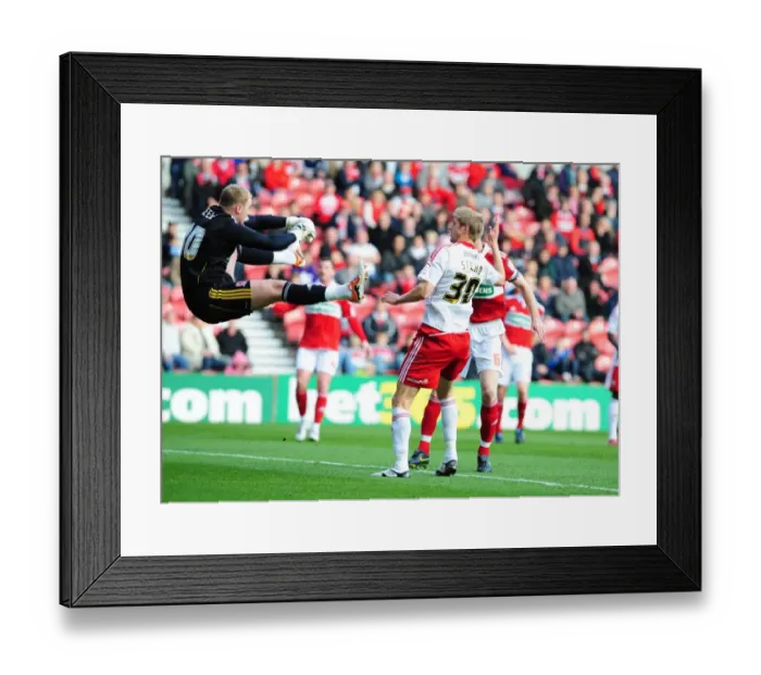 Framed Print : Bristol Citys Jon Stead goes close with a header