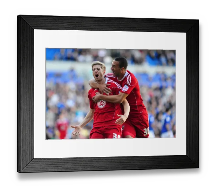 Framed Print : Jon Stead's Double: Bristol City Leads Cardiff City 2-0 in Npower Championship (October 16, 2010) Framed Print : Jon Stead's Double: Bristol City Leads Cardiff City 2-0 in Npower Championship (October 16, 2010)