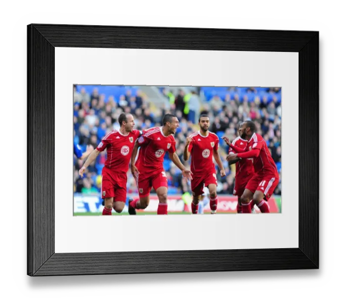 Framed Print : Steven Caulker's Stunner: Bristol City Takes 1-0 Lead Over Cardiff City, Npower Championship 2010