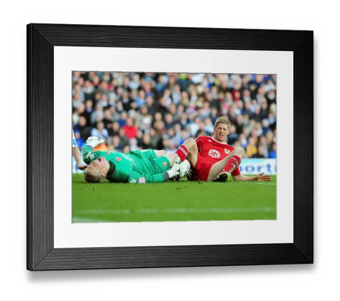 Framed Print : Leeds United vs. Bristol City: Season 10-11 Football Showdown Framed Print : Leeds United vs. Bristol City: Season 10-11 Football Showdown