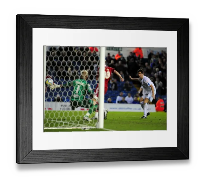 Framed Print : Season 10-11: A Clash of Titans - Leeds United vs. Bristol City Framed Print : Season 10-11: A Clash of Titans - Leeds United vs. Bristol City