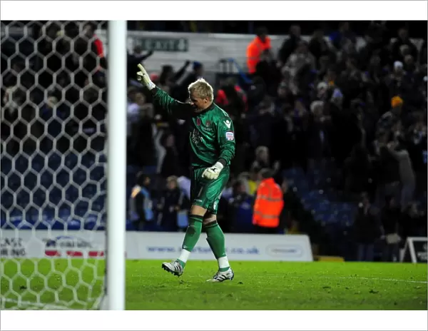 Leeds United's Kasper Schmeichel Celebrates Goal vs. Bristol City (13-11-2010)