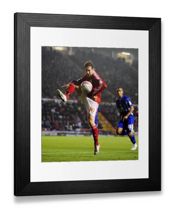 Framed Print : Bristol City vs Leicester City: Football Rivalry - Season 10-11 Framed Print : Bristol City vs Leicester City: Football Rivalry - Season 10-11