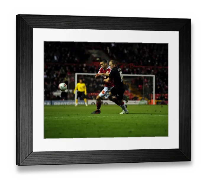 Framed Print : Championship Showdown: Bristol City vs Sheffield United (November 27, 2010) - Ashton Gate Stadium