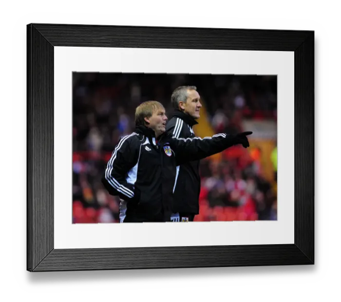 Framed Print : Bristol City FC: Milen and Wigley Face Off Against Sheffield United in Championship Clash (November 2010)