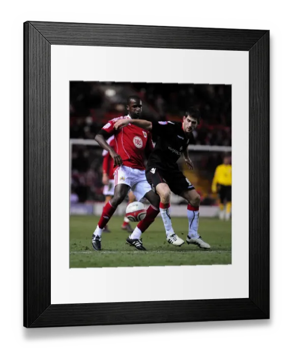 Framed Print : Championship Showdown: Cisse vs Evans - Intense Battle for Ball Possession (Bristol City vs Sheffield United) Framed Print : Championship Showdown: Cisse vs Evans - Intense Battle for Ball Possession (Bristol City vs Sheffield United)