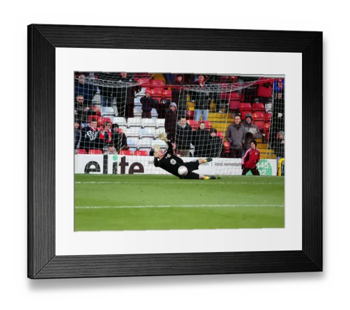 Framed Print : Bristol City vs Sheffield United: A Football Showdown - Season 10-11 Framed Print : Bristol City vs Sheffield United: A Football Showdown - Season 10-11