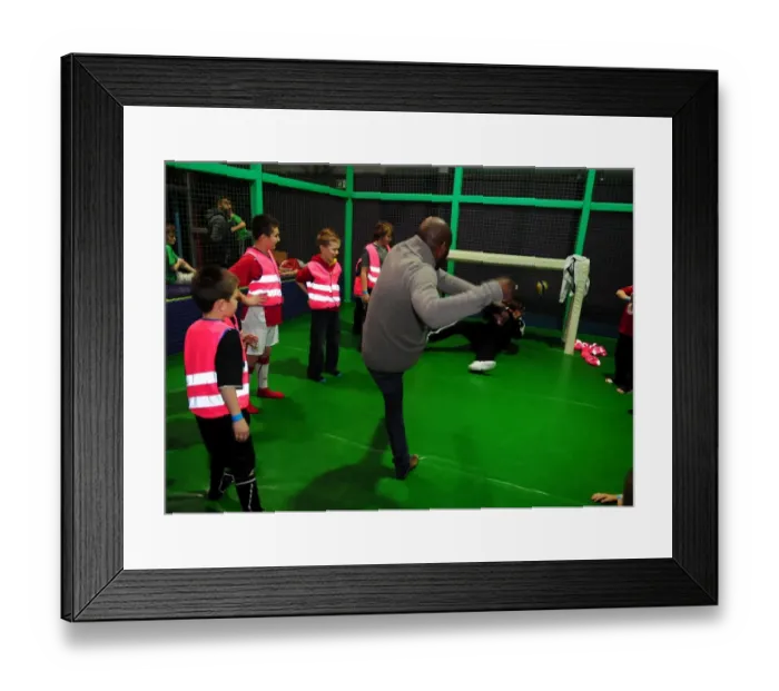 Framed Print : Bristol City Redz: A Merry City Christmas Party Framed Print : Bristol City Redz: A Merry City Christmas Party