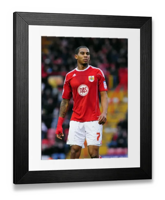 Framed Print : Marvin Elliott in Action: Bristol City vs Derby County, Championship Football Match at Ashton Gate Stadium (11-12-2010) Framed Print : Marvin Elliott in Action: Bristol City vs Derby County, Championship Football Match at Ashton Gate Stadium (11-12-2010)