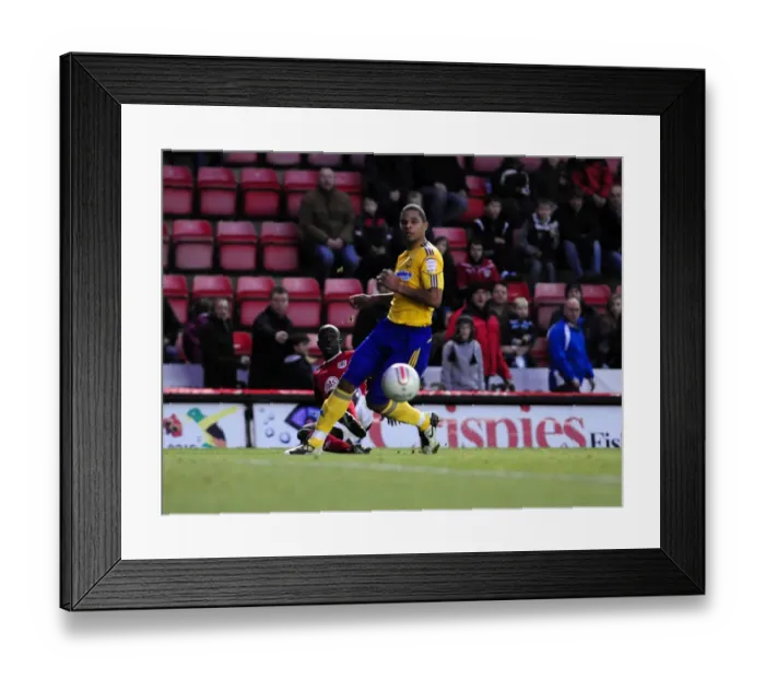 Framed Print : Adomah's Cross: Pitman Scores the Championship Goal for Bristol City Against Derby County (11-12-2010) Framed Print : Adomah's Cross: Pitman Scores the Championship Goal for Bristol City Against Derby County (11-12-2010)