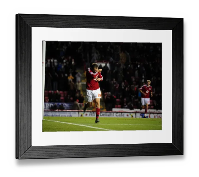 Framed Print : Brett Pitman's Euphoric Goal Celebration: Championship Match - Bristol City vs. Derby County (11-12-2010) Framed Print : Brett Pitman's Euphoric Goal Celebration: Championship Match - Bristol City vs. Derby County (11-12-2010)