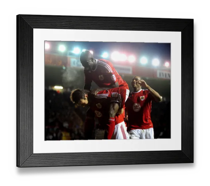 Framed Print : Brett Pitman's Euphoric Goal: Championship Clash - Bristol City vs. Derby County (11-12-2010, Ashton Gate Stadium)