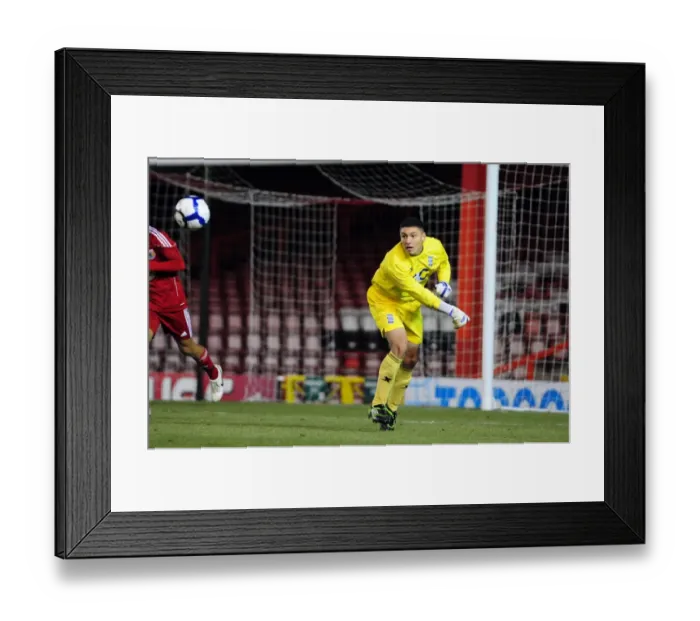 Framed Print : A Look at the Future: Bristol City U18s vs Birmingham City U18s - Season 10-11 Framed Print : A Look at the Future: Bristol City U18s vs Birmingham City U18s - Season 10-11